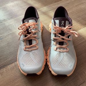 New On Cloud X sneakers